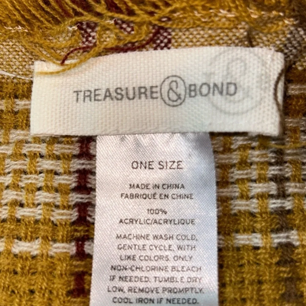NWOT oversized scarf